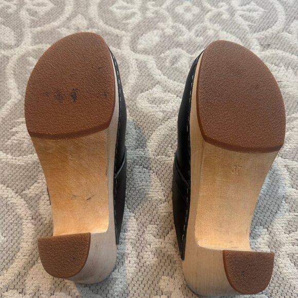 Swedish Hasbeen Slip-In Classic Clog, size 37 - Picture 4 of 4